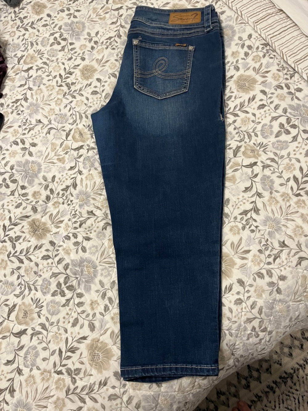 Seven7 Dark Blue Denim Capris with Contrast Stitching